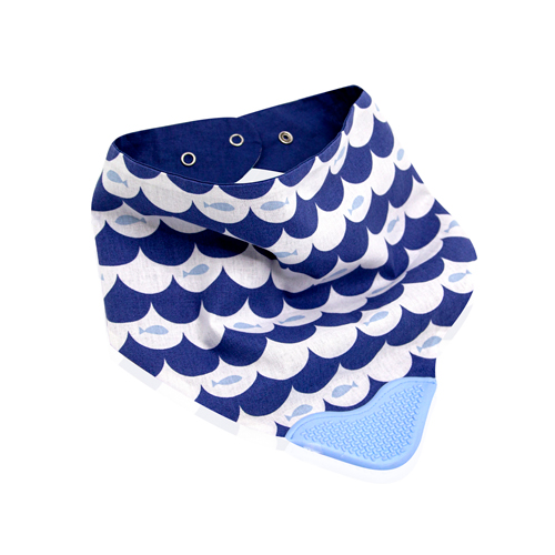 Babyjem Poplin Neck Scarf Bib With Teether / Indigo / Fish