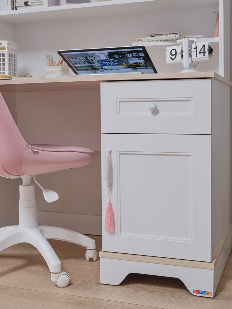 Almila Bianca Study Desk - Image 5