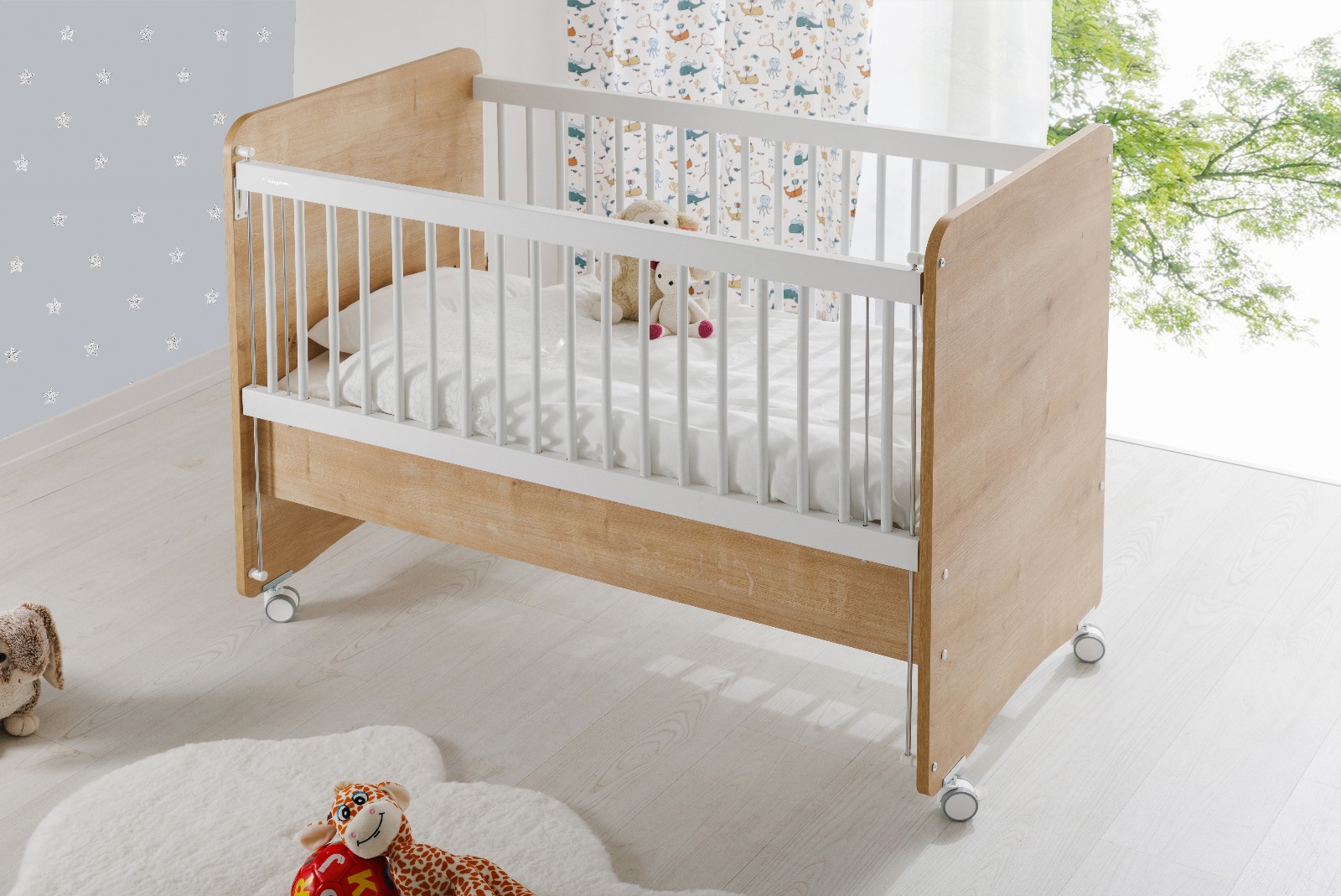 BW1066 Wooden Mother Side Crib with wheels 120 X60