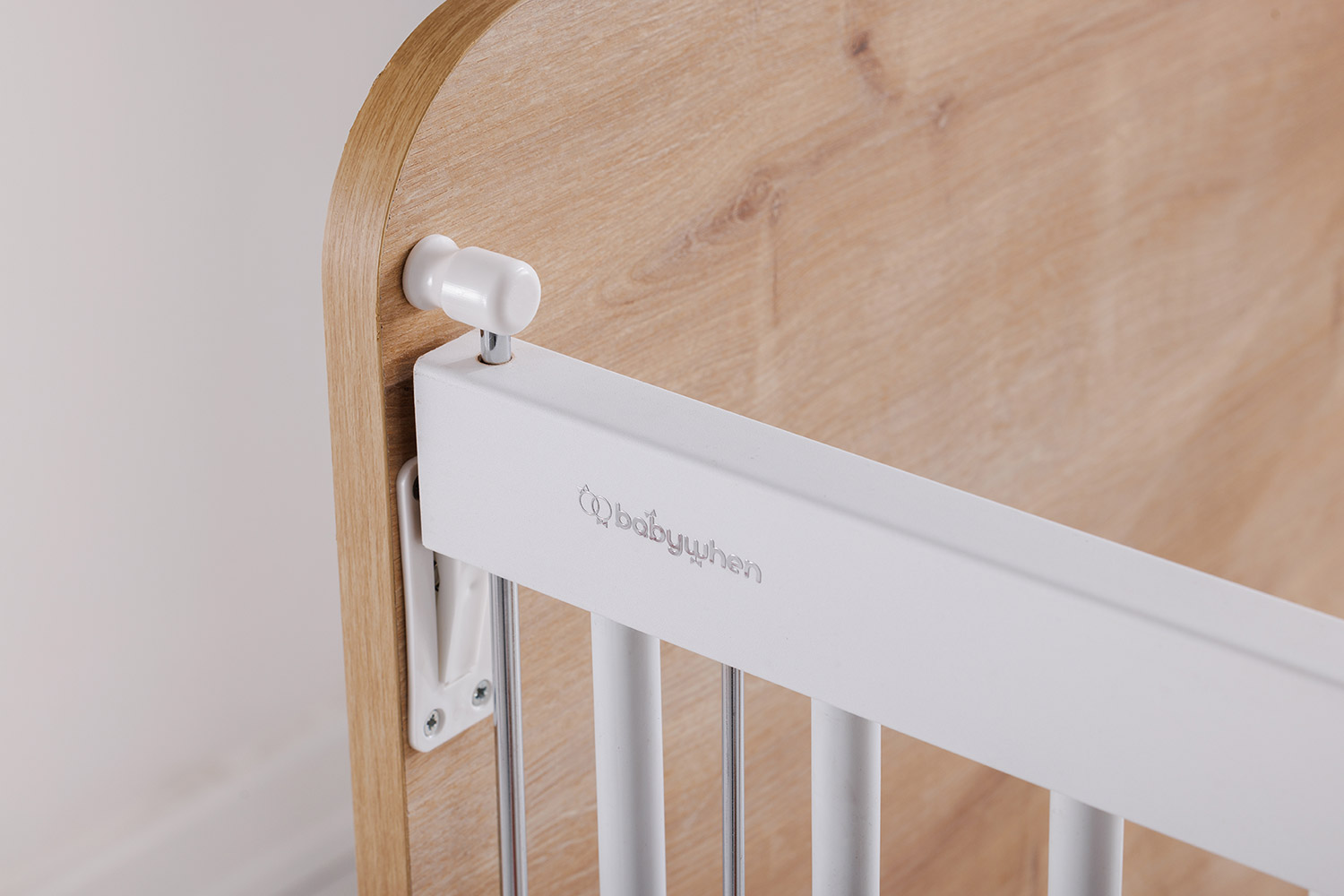 BW1066 Wooden Mother Side Crib with wheels 120 X60 - Image 5