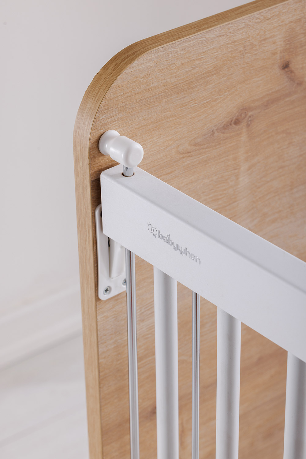 BW1066 Wooden Mother Side Crib with wheels 120 X60 - Image 6