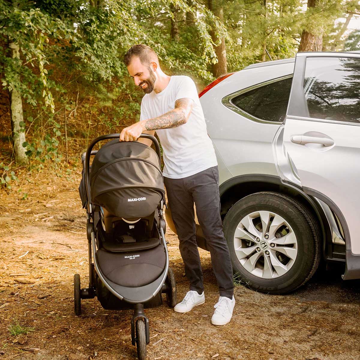 Maxi-Cosi Gia XP Luxe 3-Wheel Travel System, Midnight Black - الصورة 10